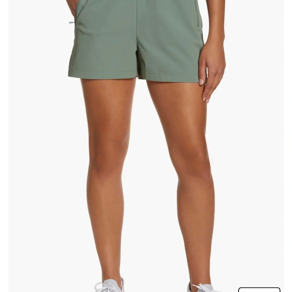 Sweaty Betty Summit Water Resistant Hiking Women’s Shorts Size XL in Sage Green - Picture 9 of 9